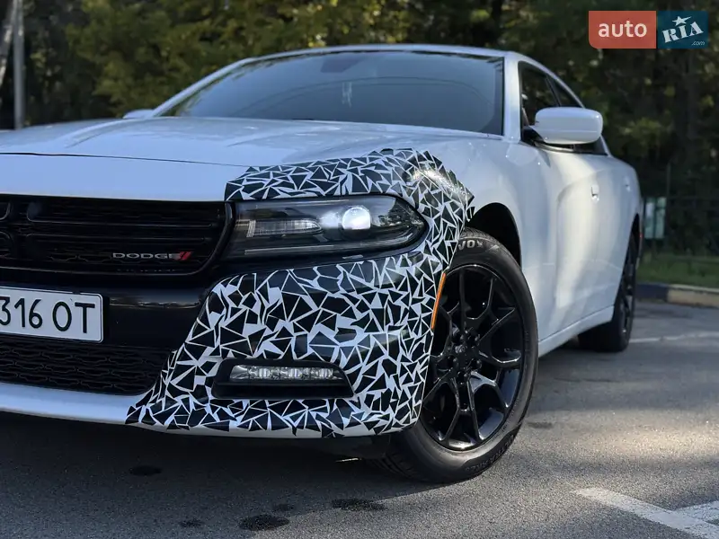 Dodge Charger 2016