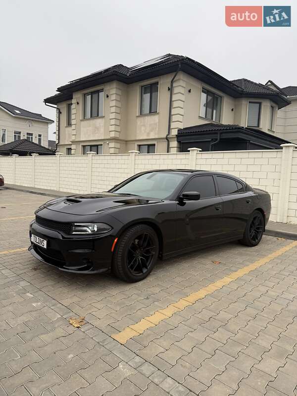 Легковые Dodge Charger