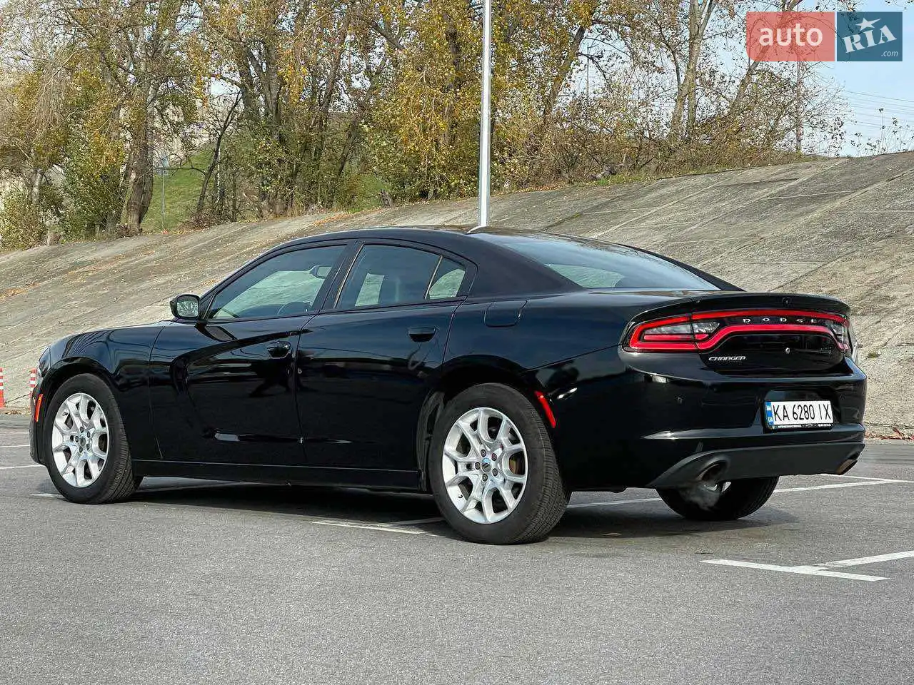 2016 Dodge Charger - мініатюра 5
