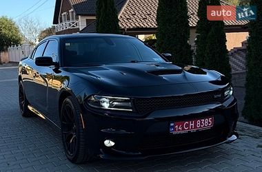 Dodge Charger  2021