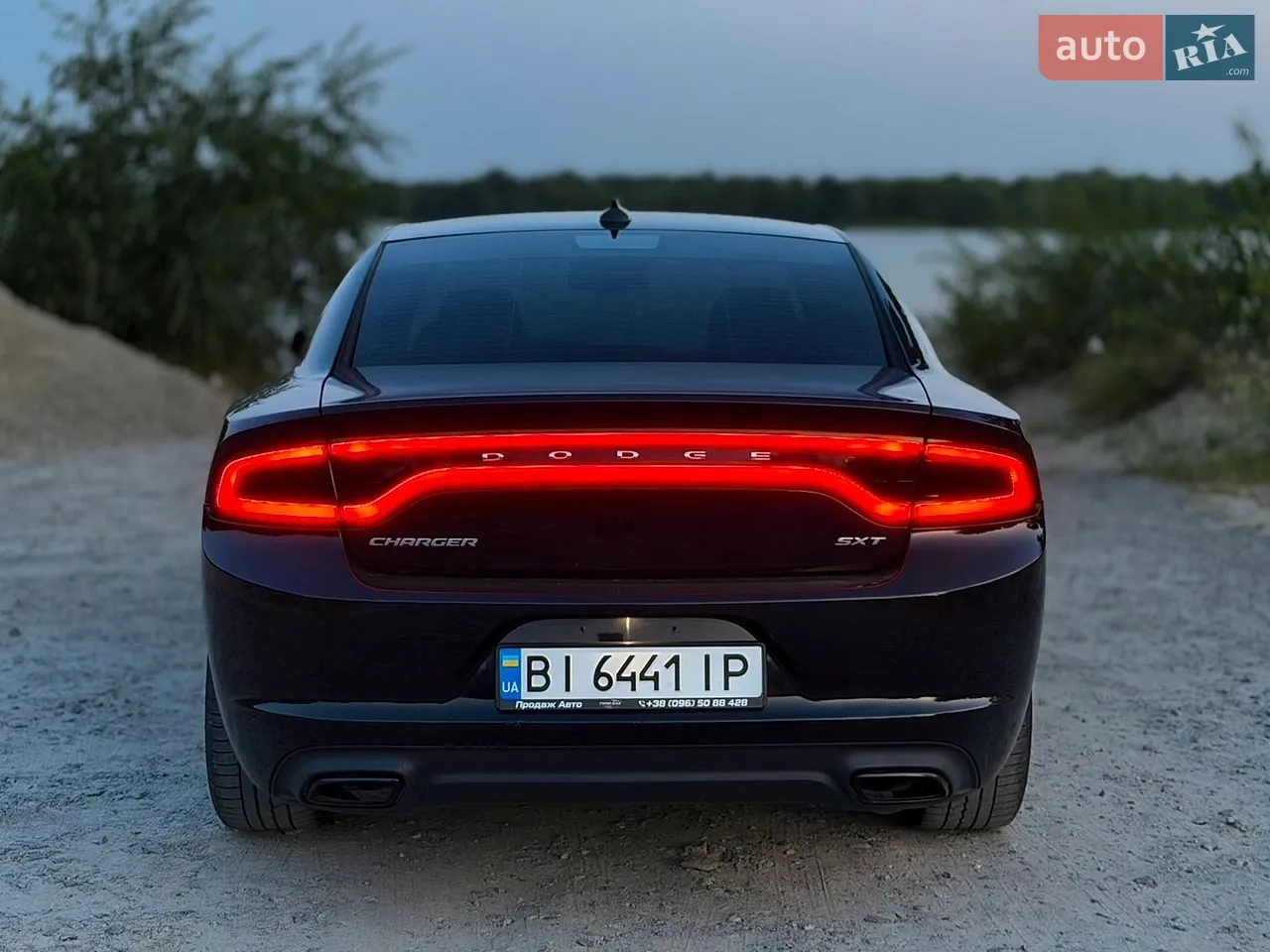 2017 Dodge Charger - мініатюра 4