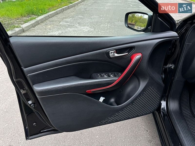 Седан Dodge Dart 2016 в Киеве