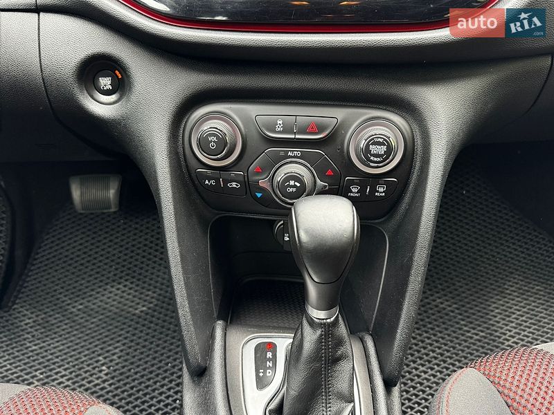Седан Dodge Dart 2016 в Киеве
