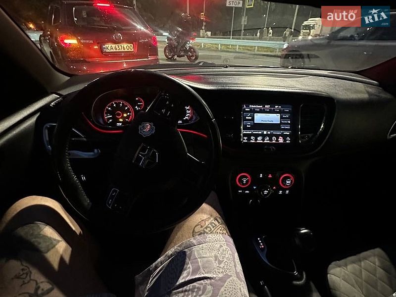Седан Dodge Dart 2015 в Киеве