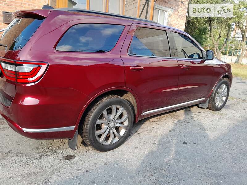 Позашляховик / Кросовер Dodge Durango 2017 в Шепетівці
