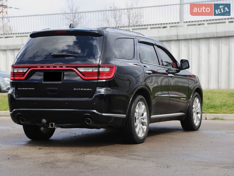 Внедорожник / Кроссовер Dodge Durango 2018 в Киеве