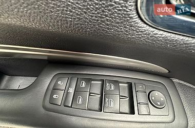 Внедорожник / Кроссовер Dodge Durango 2016 в Львове