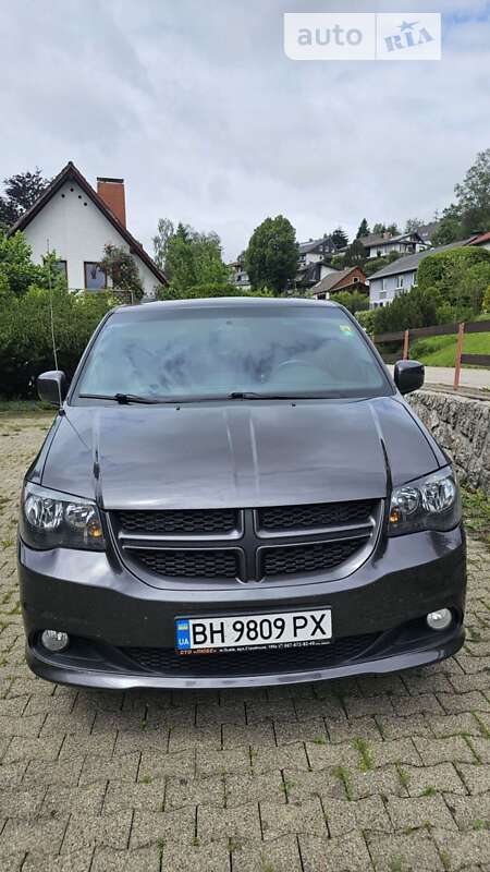 Dodge Grand Caravan
