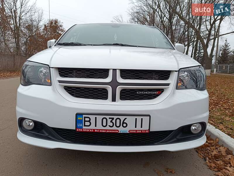 Легковые Dodge Grand Caravan