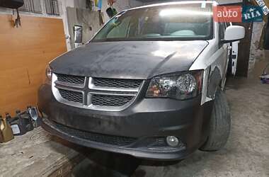 Dodge Grand Caravan  2020