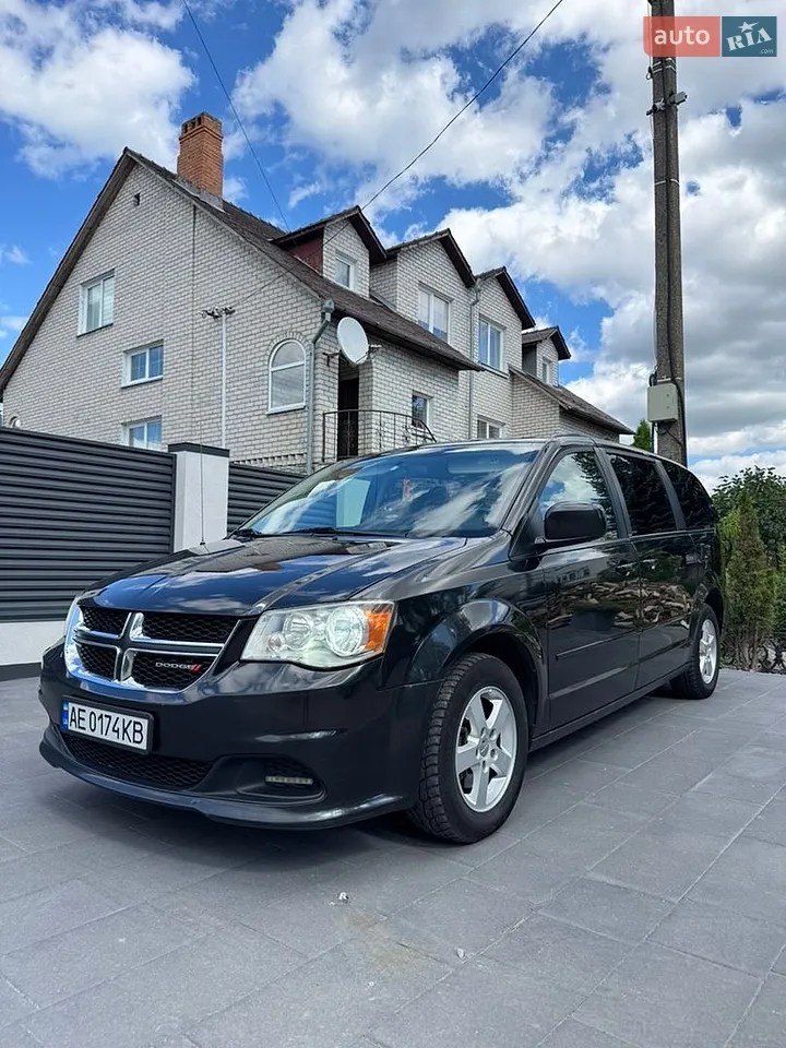 2012 Dodge Caravan - фото 1
