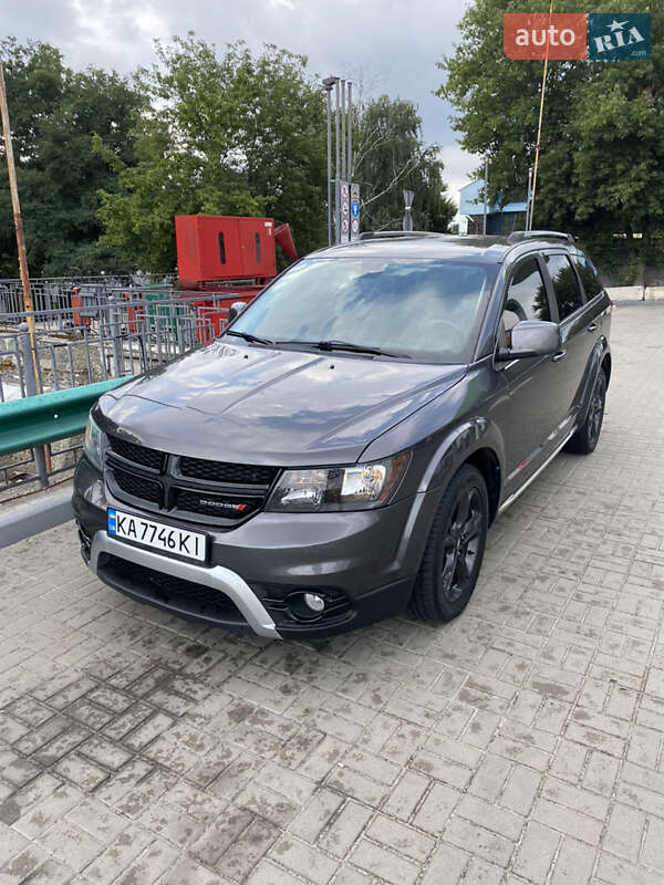 Внедорожник / Кроссовер Dodge Journey