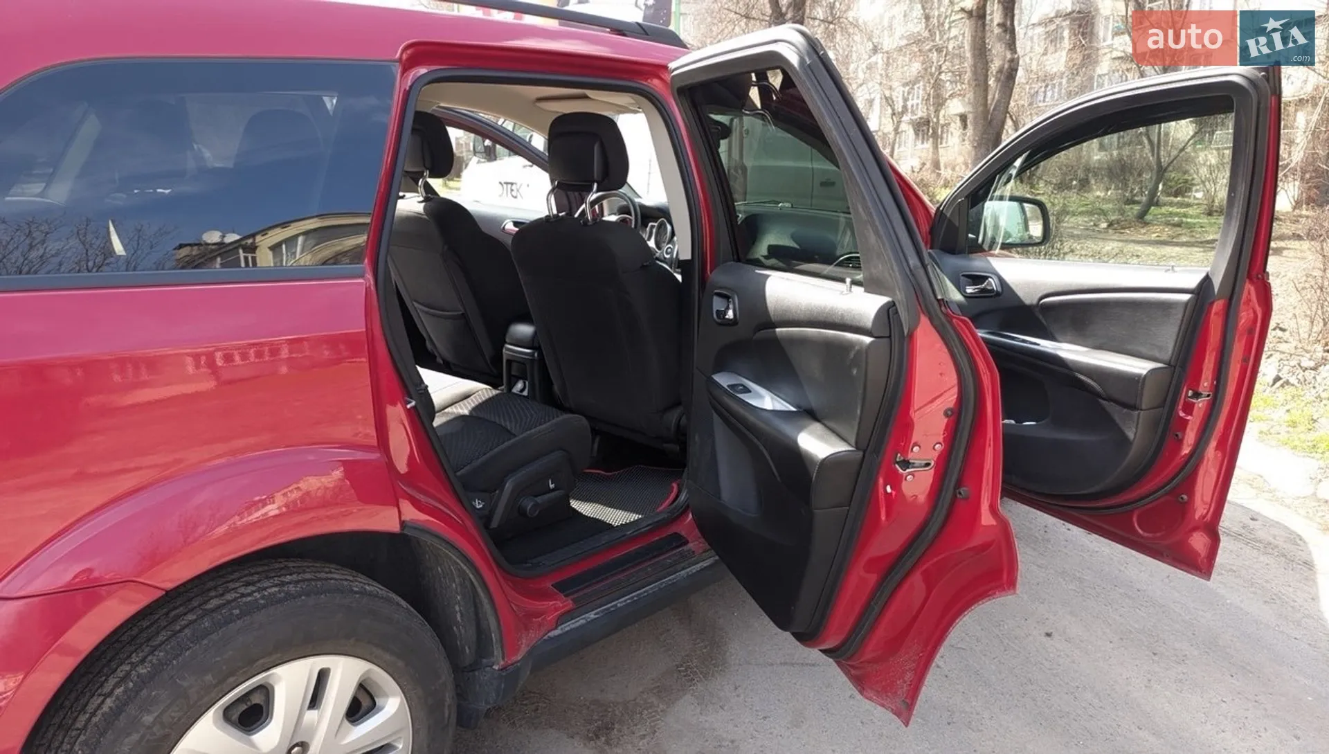 Dodge Journey 2019 VIN 3C4PDCAB1KT872357 фото оголошення 8 з 11