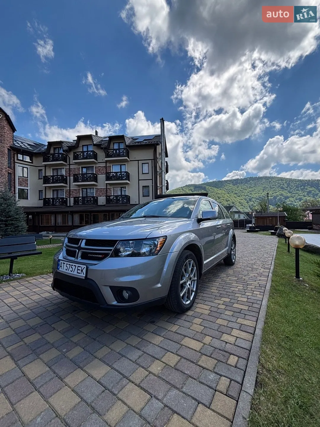 Dodge Journey 2019 VIN 3C4PDDEG5KT784830 фото оголошення 4 з 5