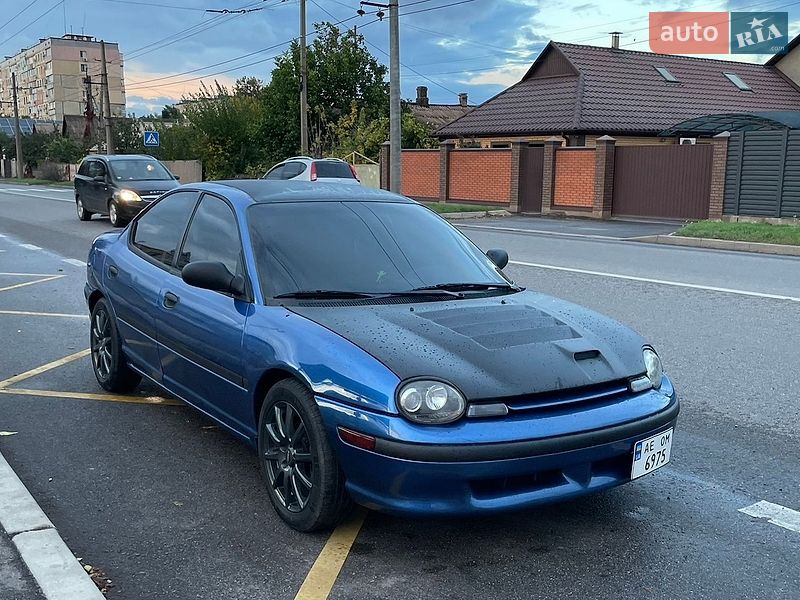 Dodge Neon 1996