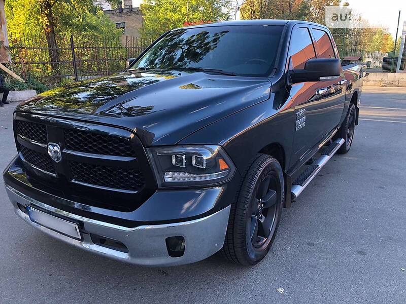 Легковые Dodge RAM 1500