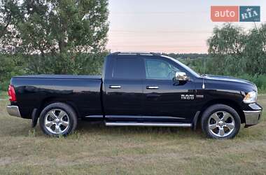 Dodge RAM 1500 2013