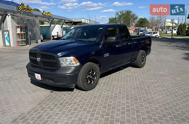 Dodge RAM 1500 2016