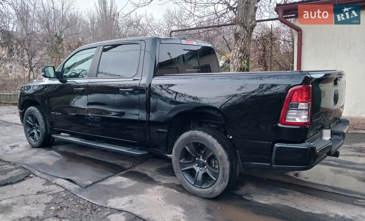 2020 Dodge RAM - мініатюра 3