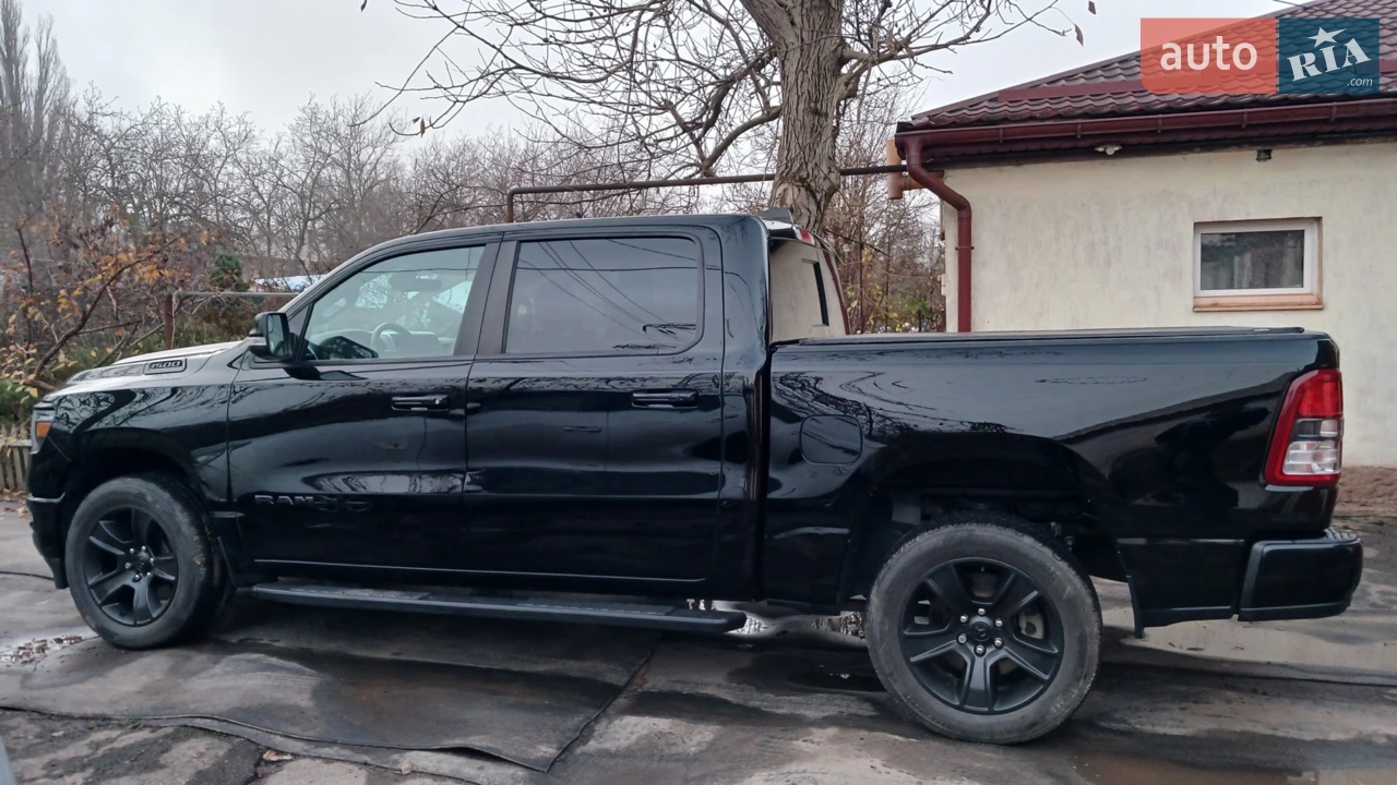 2020 Dodge RAM - мініатюра 4