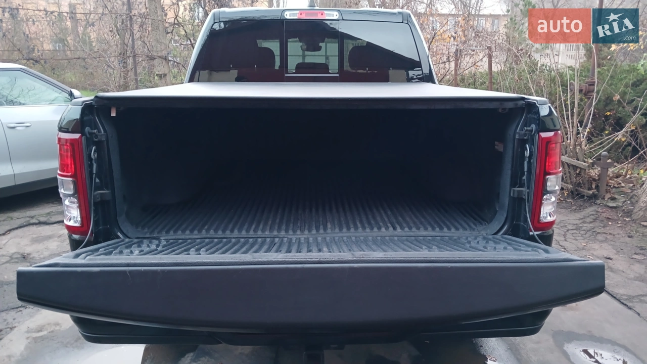 2020 Dodge RAM - мініатюра 2