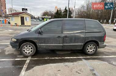 Мінівен Dodge Ram Van 2000 в Києві