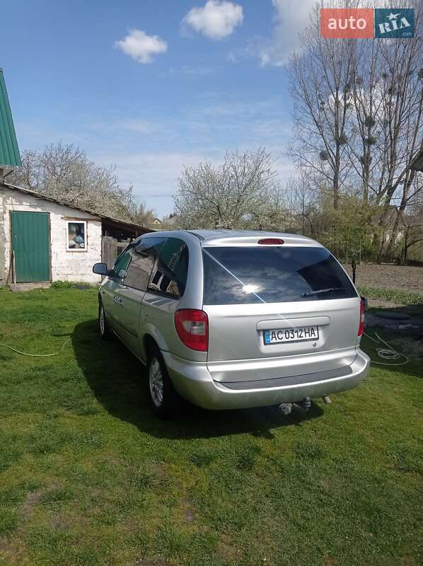 Минивэн Dodge Ram Van 2002 в Турийске фото 10 Минивэн Dodge Ram Van 2002 в Турийске
