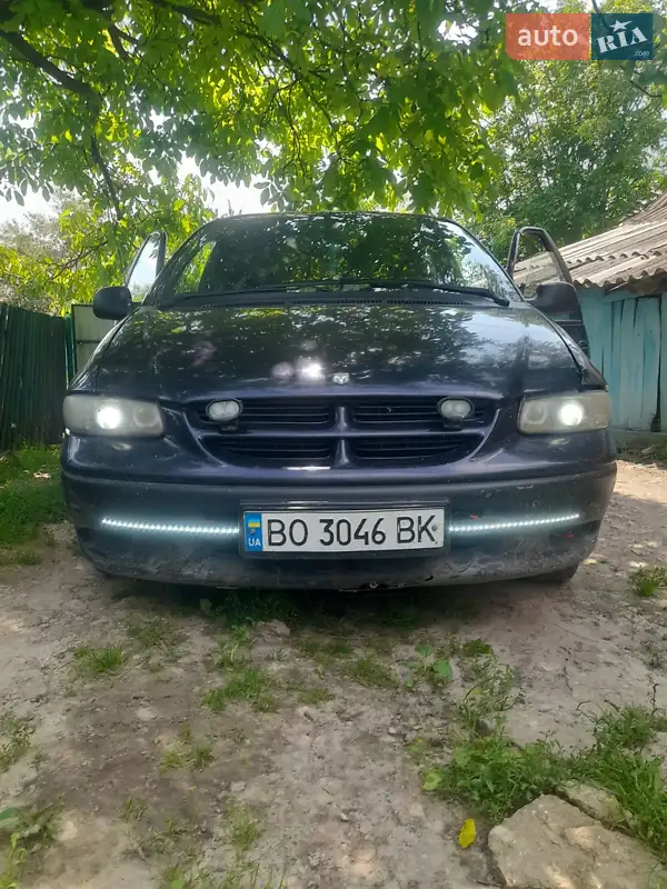 Dodge Ram Van