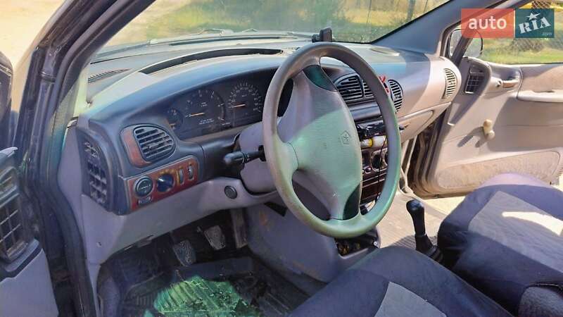 Минивэн Dodge Ram Van 2000 в Васильковке