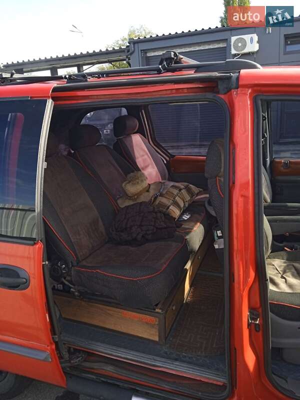 Минивэн Dodge Ram Van 1999 в Кривом Роге фото 7 Минивэн Dodge Ram Van 1999 в Кривом Роге