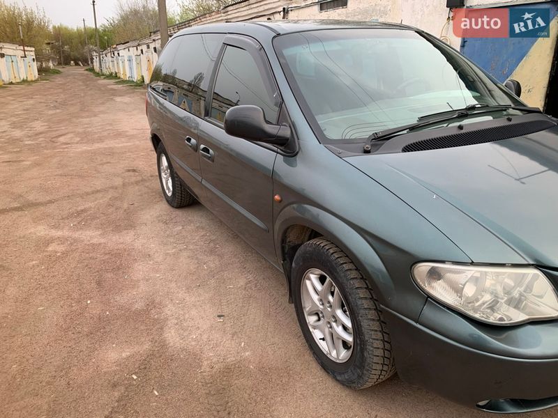 Мінівен Dodge Ram Van 2002 в Коростені
