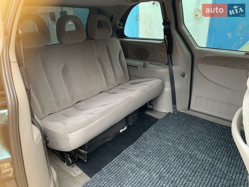 Мінівен Dodge Ram Van 2002 в Коростені