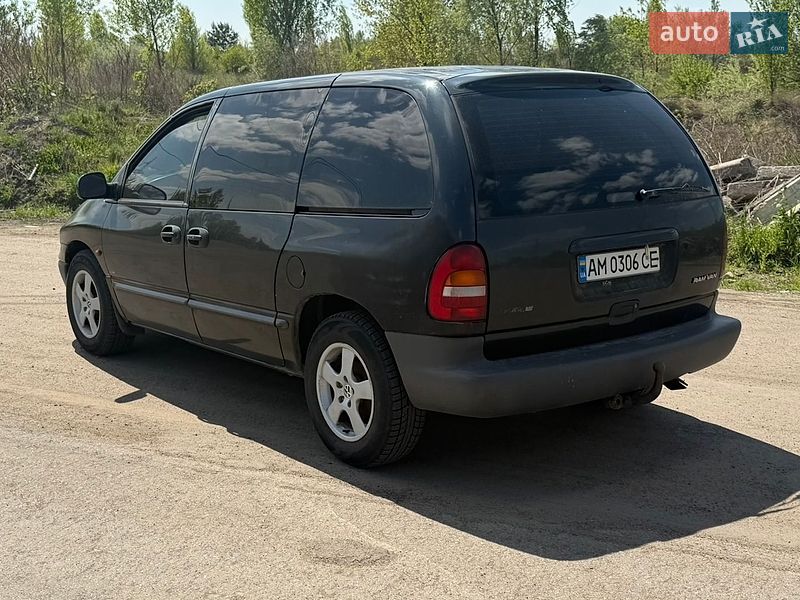Мінівен Dodge Ram Van 2000 в Києві