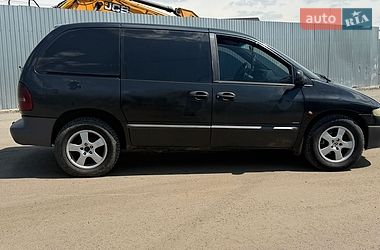 Мінівен Dodge Ram Van 2000 в Києві