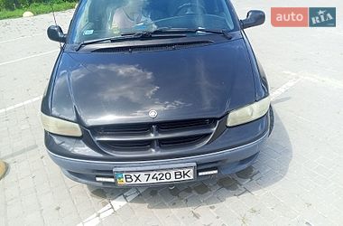 Dodge Ram Van  2000
