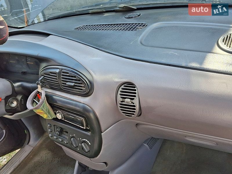 Минивэн Dodge Ram Van 1998 в Черновцах фото 6 Минивэн Dodge Ram Van 1998 в Черновцах