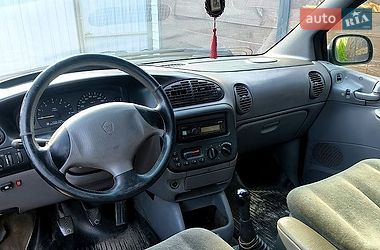 Dodge Ram Van  1998