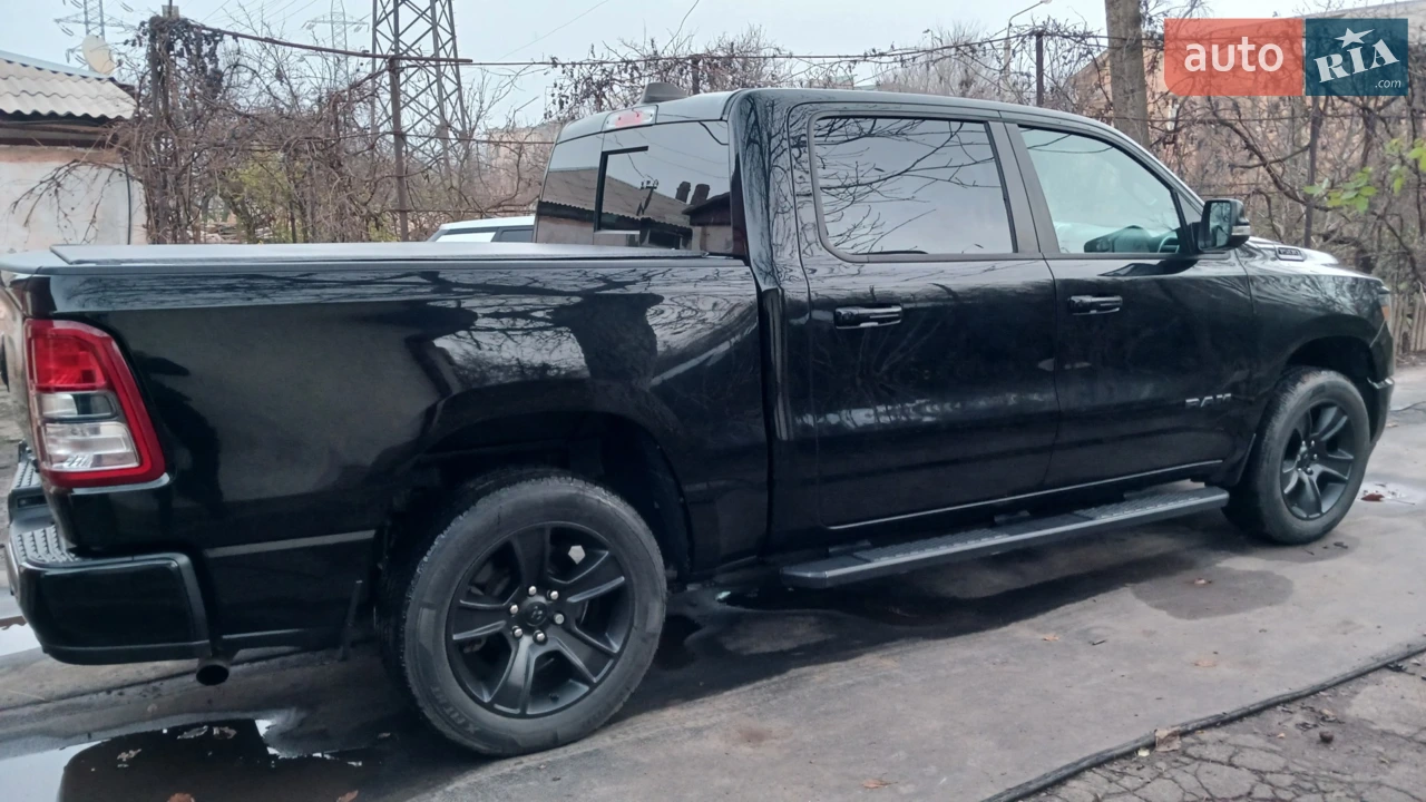 2020 Dodge RAM - фото 1