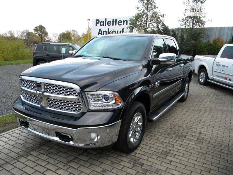 Dodge Ram 2017 года