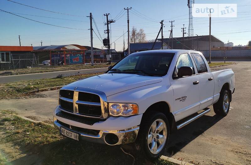 Пікап Dodge RAM