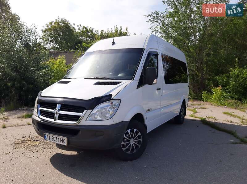 Мінівен Dodge Sprinter