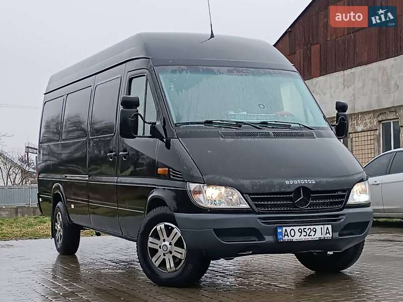 Грузовики Dodge Sprinter