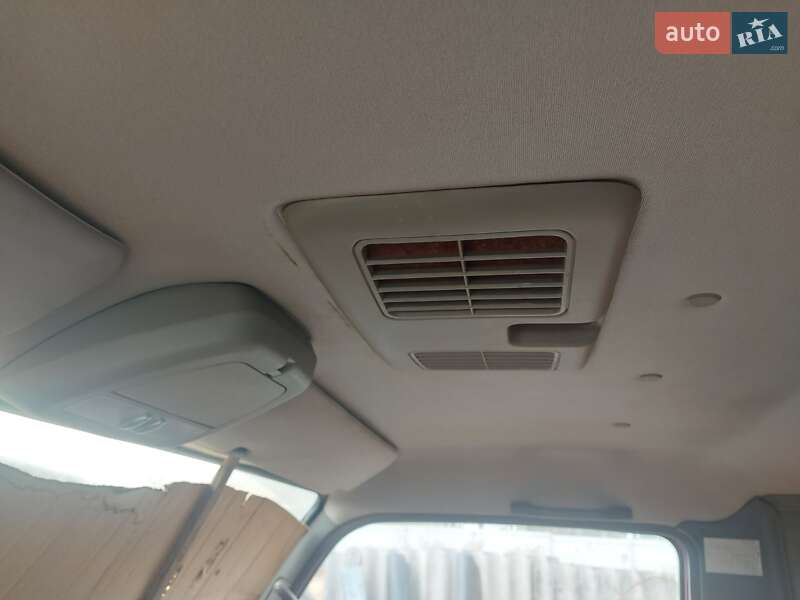 Грузовой фургон Dongfeng DF-47 2006 в Боярке