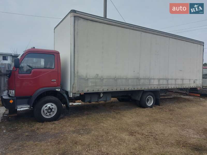 Грузовой фургон Dongfeng DF-47 2006 в Боярке