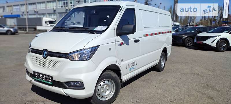 Dongfeng EM26