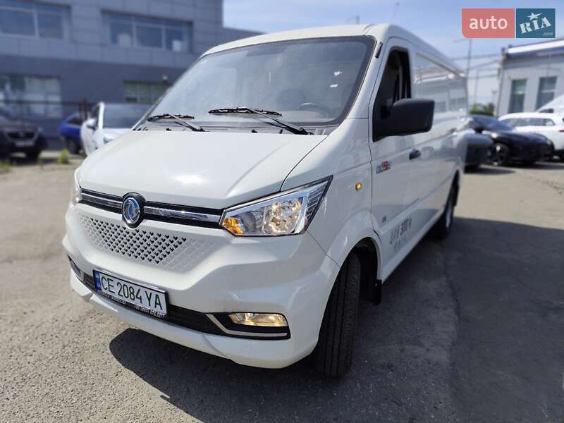 Dongfeng EM26