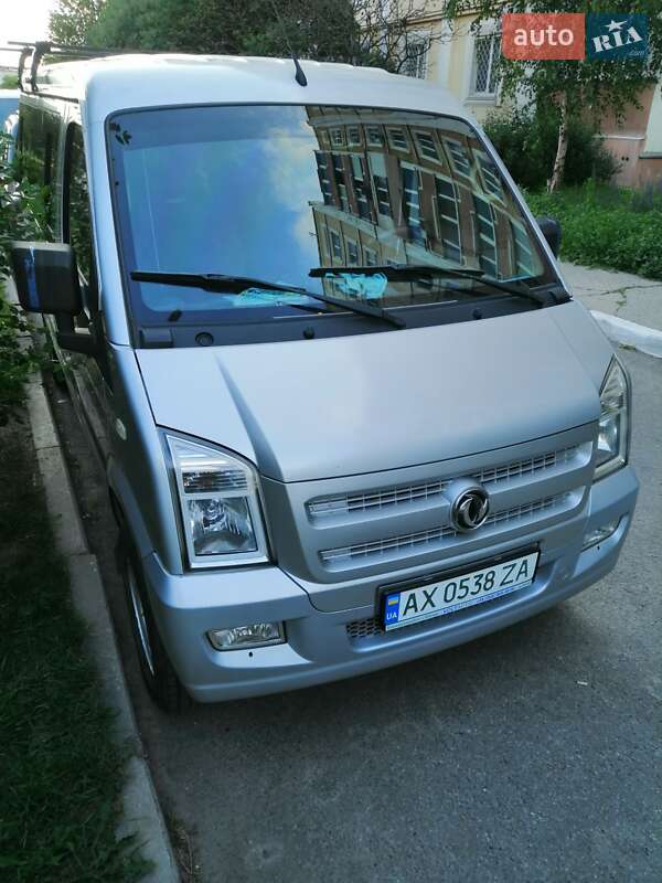 Dongfeng M5EV