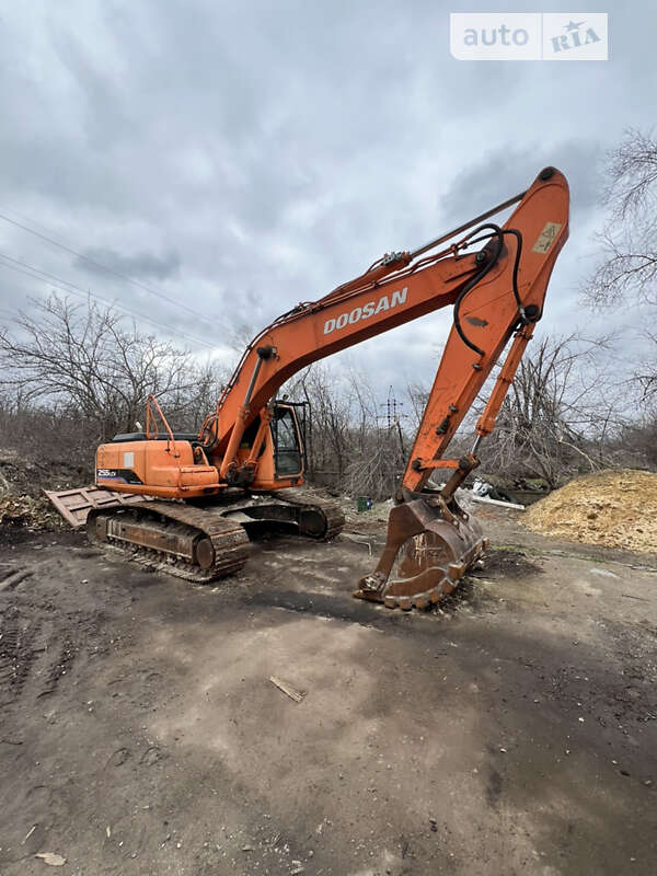 Гусеничний екскаватор Doosan 255 LC-V