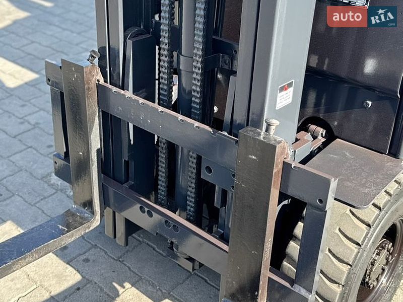 Вилочный погрузчик Doosan D 2007 в Радомышле