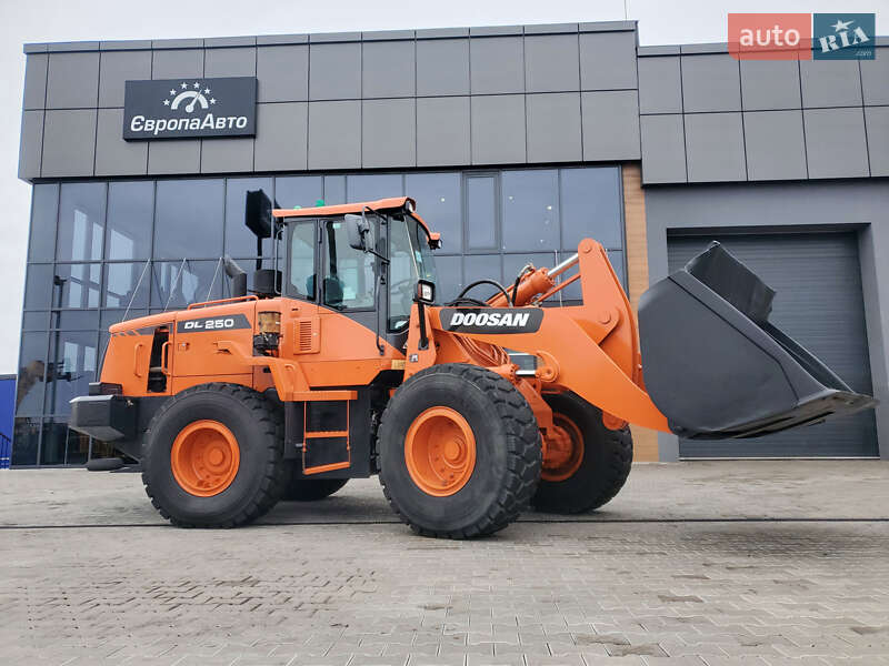 Doosan DL